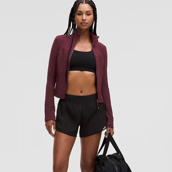 Define Cropped Jacket *Nulu™ Garnet - Picture 3 of 9